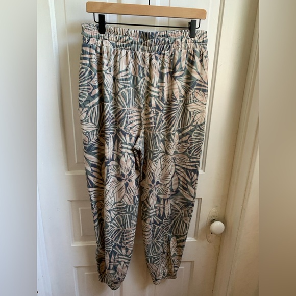 Feat Clothing Tropical Print Joggers Large - Picture 3 of 4